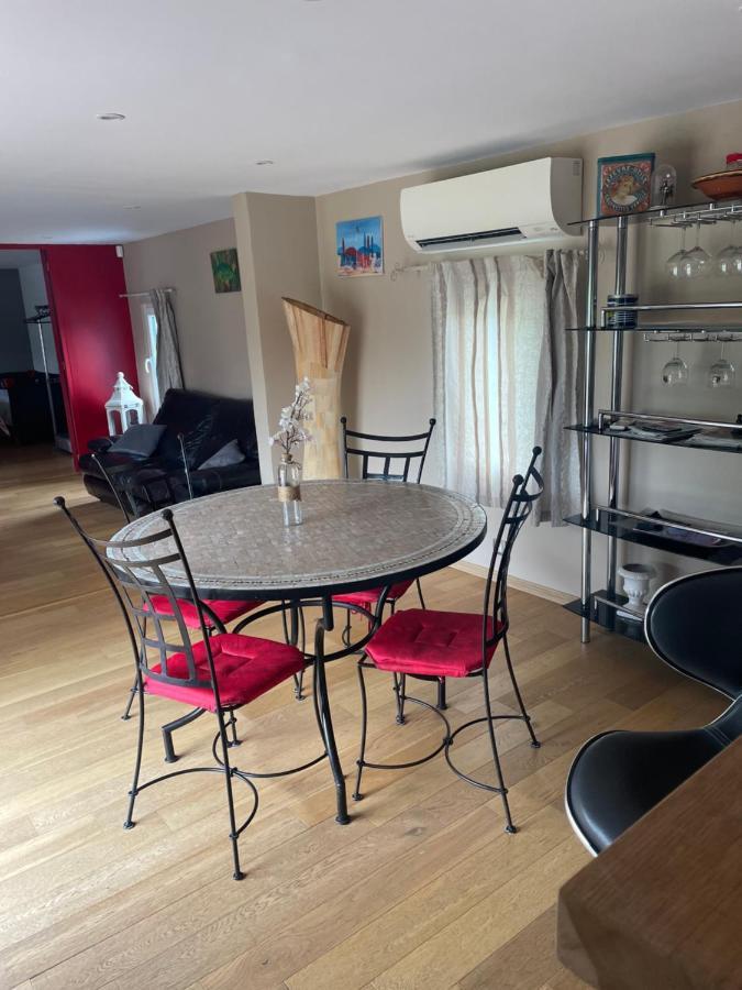 Maison Du Bonheur Villa Saint-Mards-de-Fresne Esterno foto